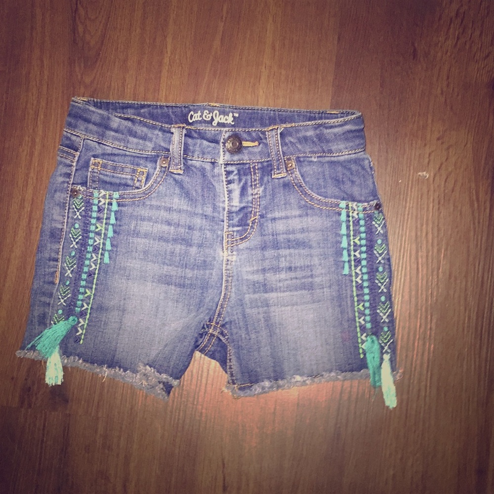 🌸Size 7-8 blue jean shorts